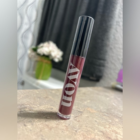 AVON lipstick - Picture 2 of 2